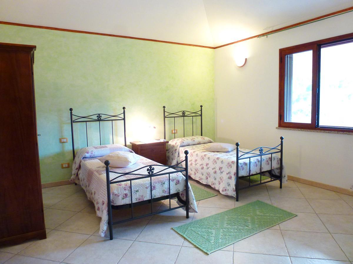 B&B Su Frascu Segau 툴라다 외부 사진